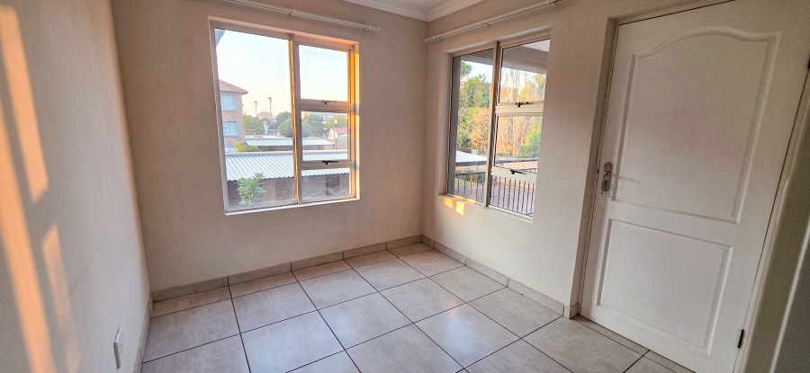 2 Bedroom Property for Sale in Montana Gauteng