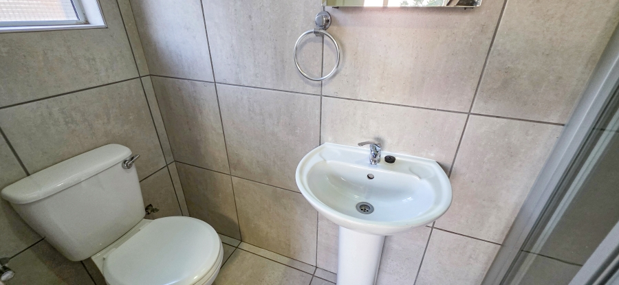 2 Bedroom Property for Sale in Montana Gauteng