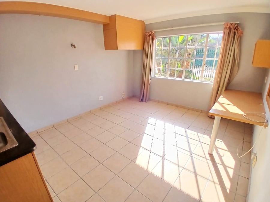 1 Bedroom Property for Sale in Rietfontein SH Gauteng
