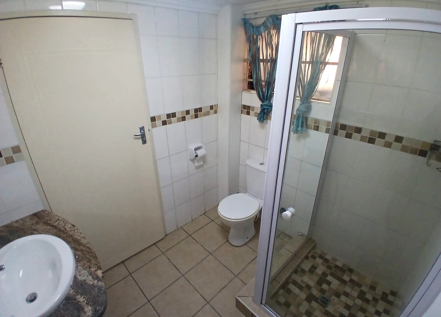 1 Bedroom Property for Sale in Rietfontein SH Gauteng