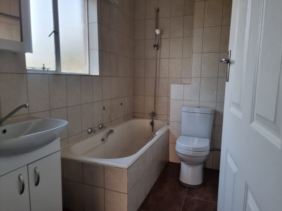 3 Bedroom Property for Sale in Sinoville Gauteng