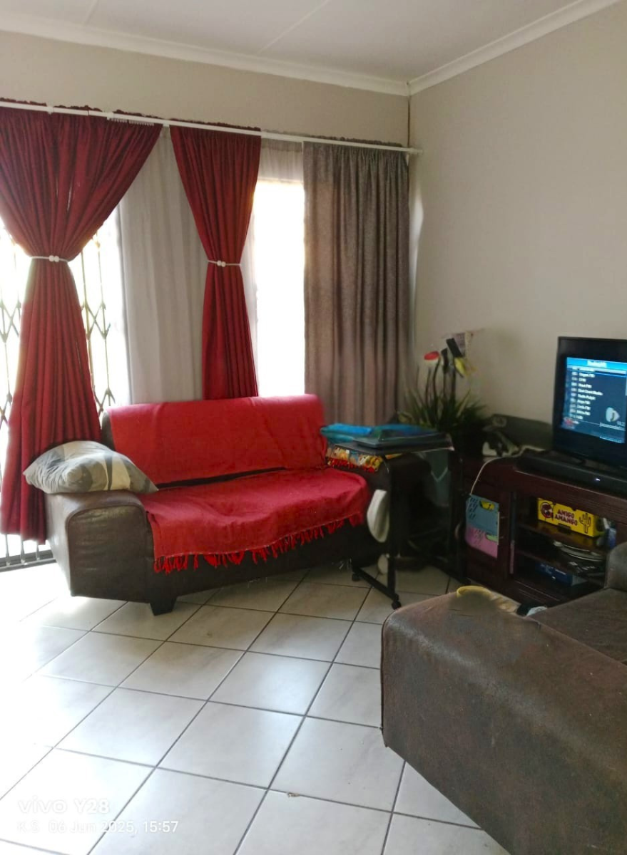 2 Bedroom Property for Sale in Riversdale Gauteng