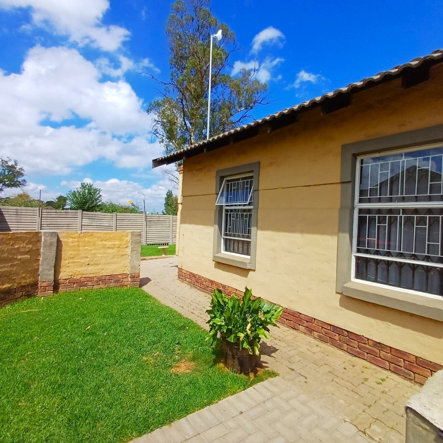 2 Bedroom Property for Sale in Riversdale Gauteng