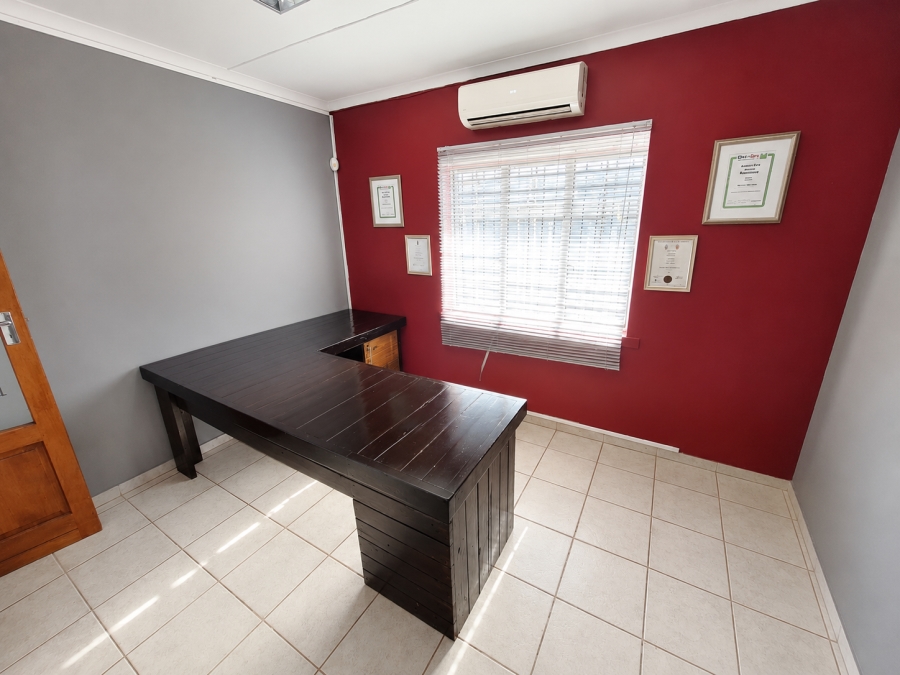 6 Bedroom Property for Sale in Vanderbijlpark CW 1 Gauteng