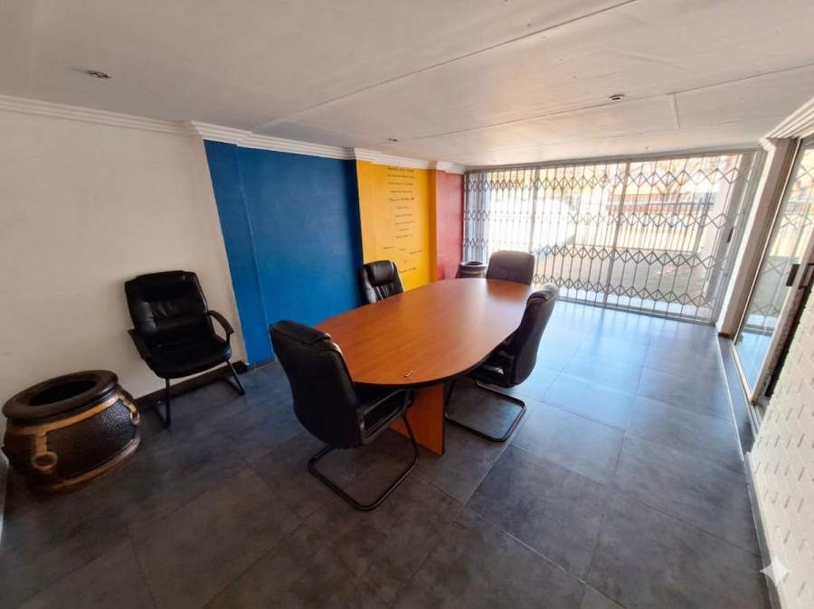 6 Bedroom Property for Sale in Vanderbijlpark CW 1 Gauteng