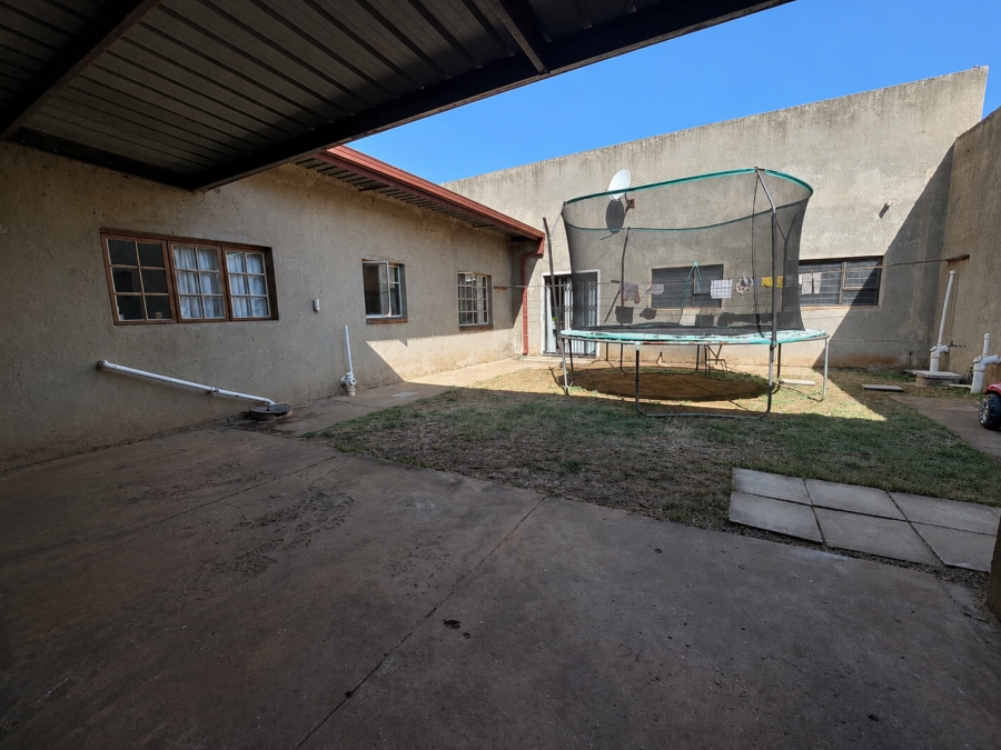 3 Bedroom Property for Sale in Lenteland Gauteng
