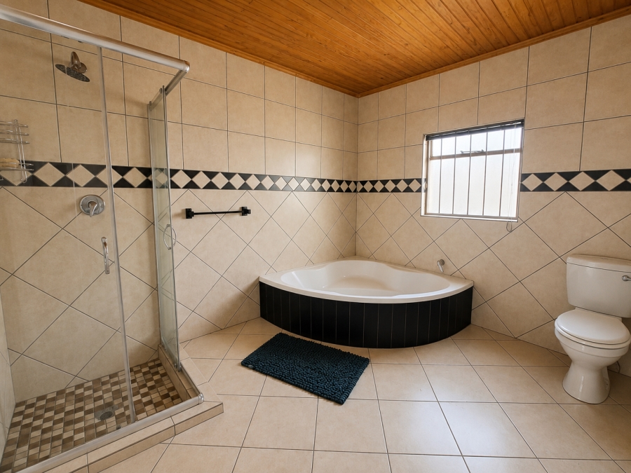 3 Bedroom Property for Sale in Lenteland Gauteng