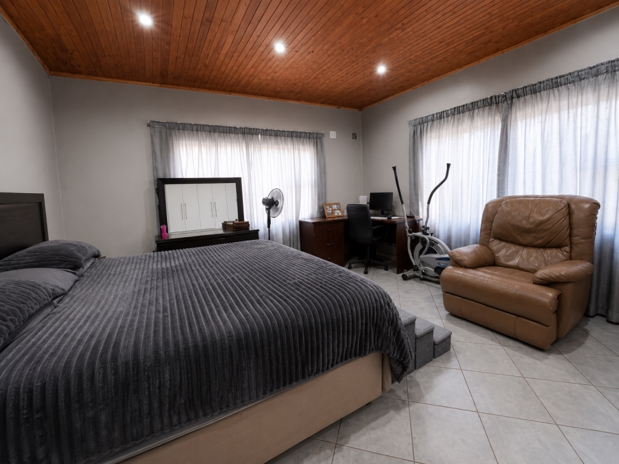 3 Bedroom Property for Sale in Lenteland Gauteng