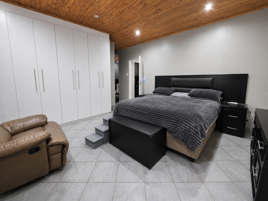 3 Bedroom Property for Sale in Lenteland Gauteng