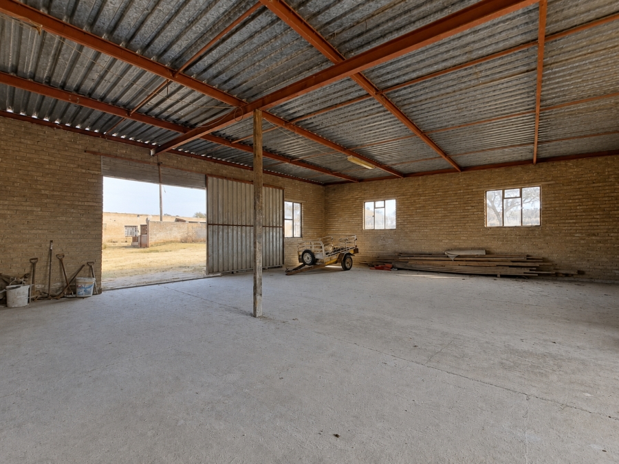 3 Bedroom Property for Sale in Lenteland Gauteng