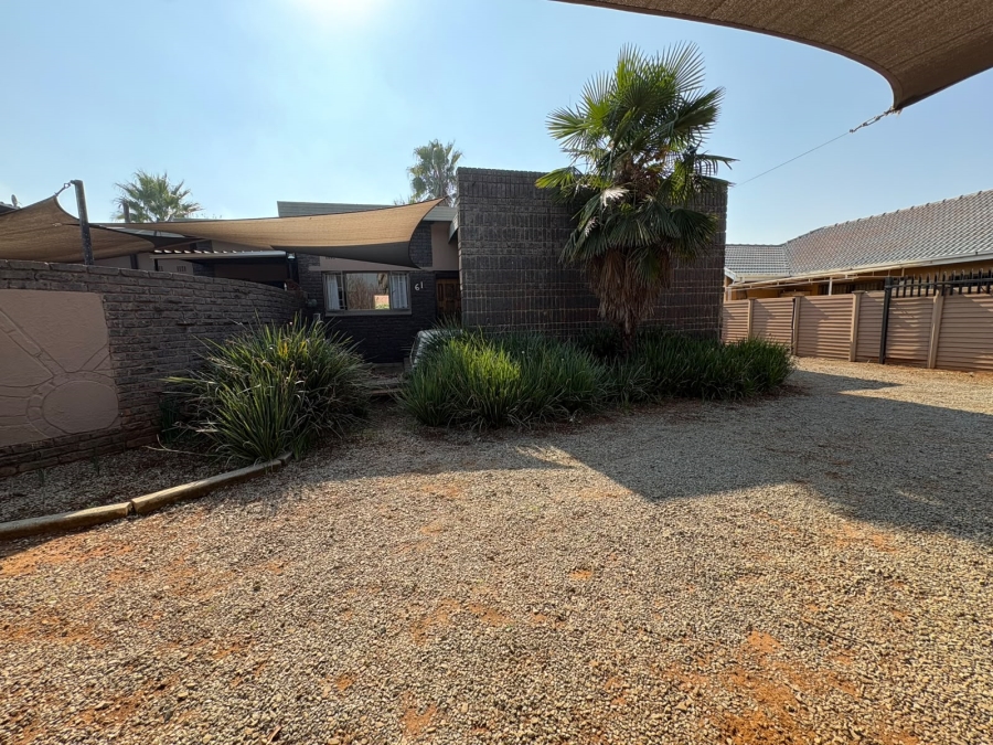 3 Bedroom Property for Sale in Arcon Park Gauteng