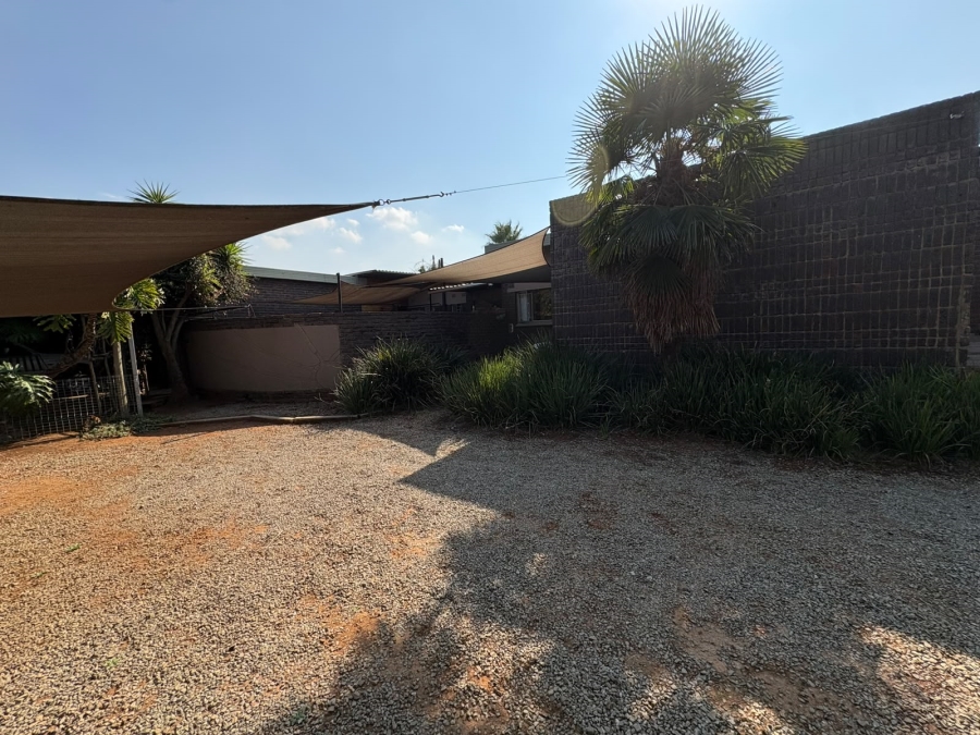 3 Bedroom Property for Sale in Arcon Park Gauteng