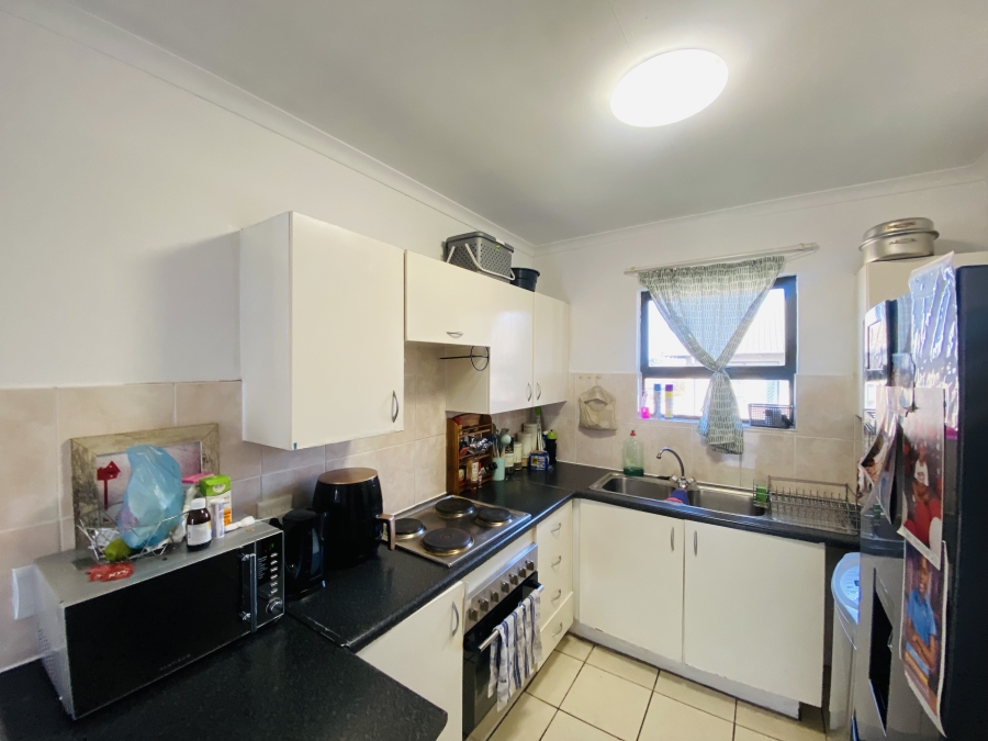 2 Bedroom Property for Sale in Parkrand Gauteng