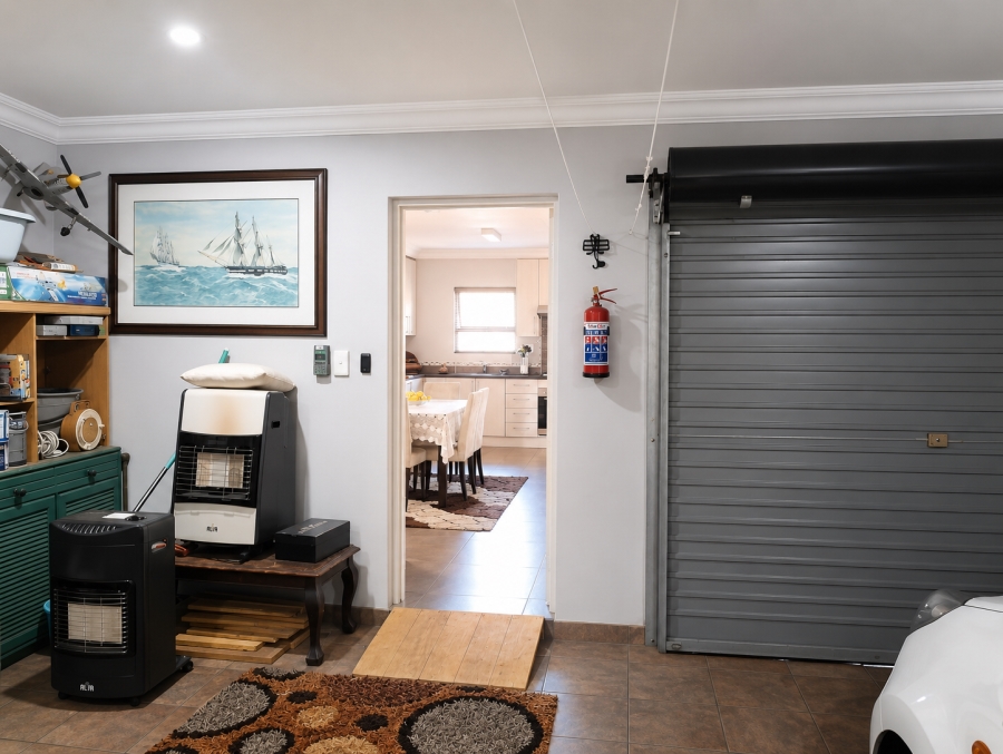 3 Bedroom Property for Sale in Selcourt Gauteng