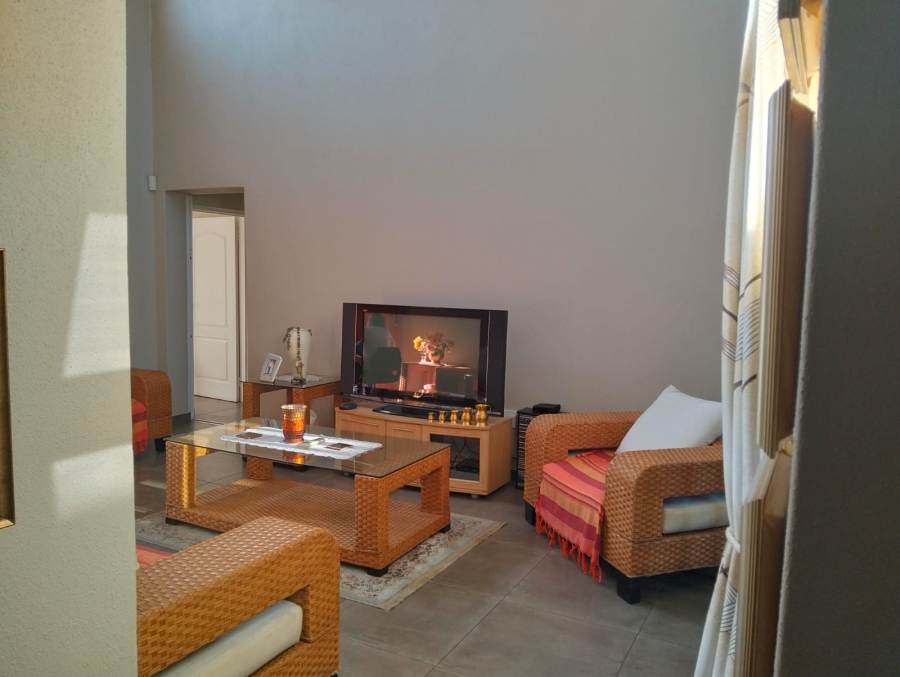 3 Bedroom Property for Sale in Selcourt Gauteng