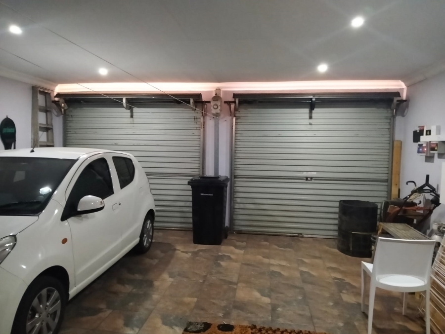 3 Bedroom Property for Sale in Selcourt Gauteng