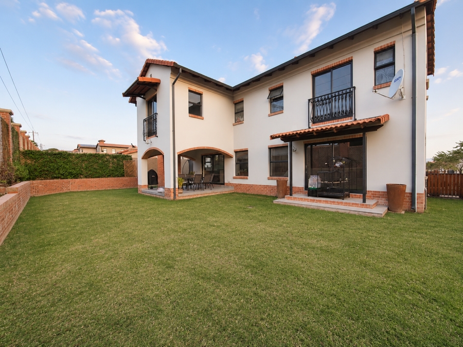 4 Bedroom Property for Sale in Avianto Estates Gauteng
