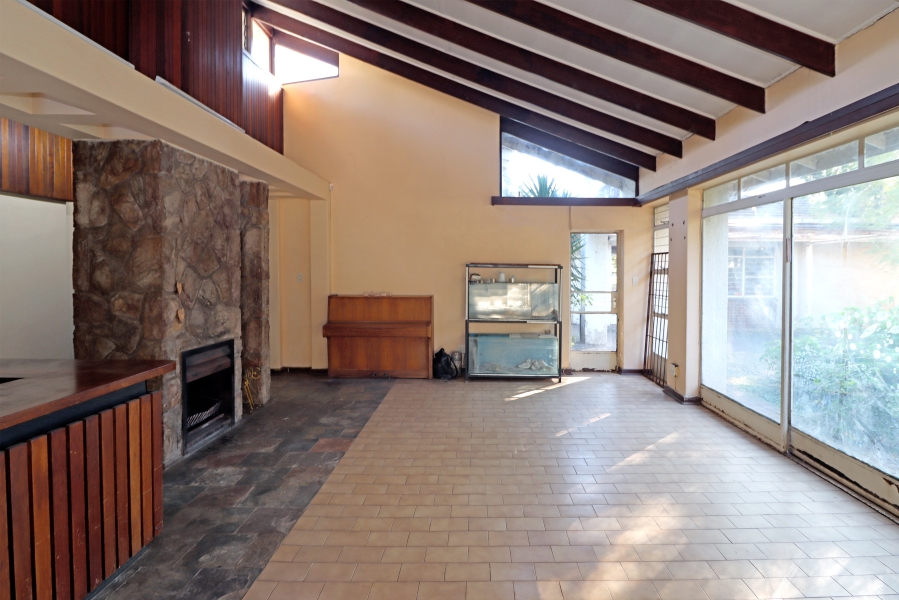 4 Bedroom Property for Sale in Orchards Gauteng