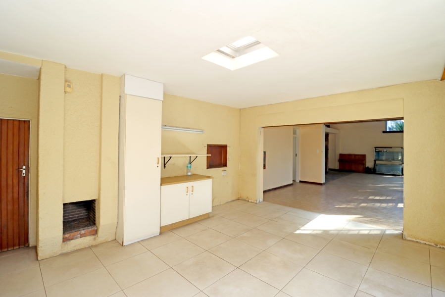 4 Bedroom Property for Sale in Orchards Gauteng