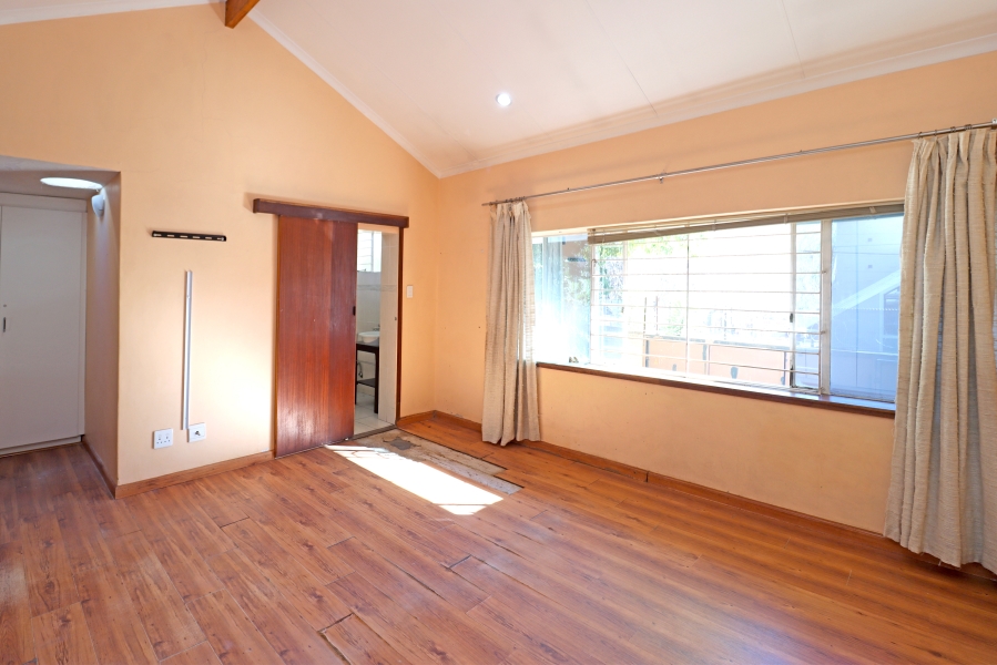 4 Bedroom Property for Sale in Orchards Gauteng