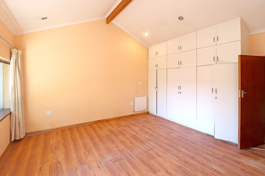 4 Bedroom Property for Sale in Orchards Gauteng