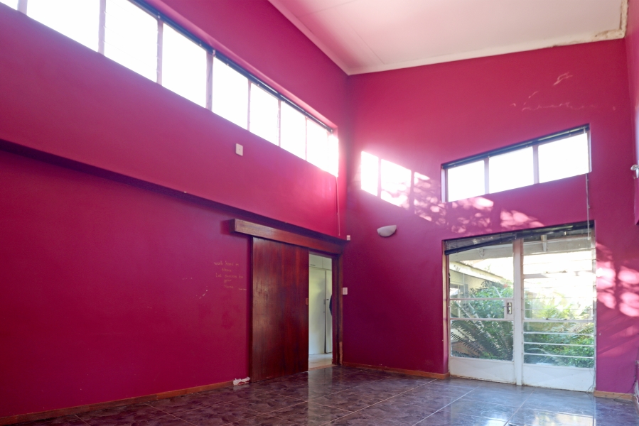 4 Bedroom Property for Sale in Orchards Gauteng