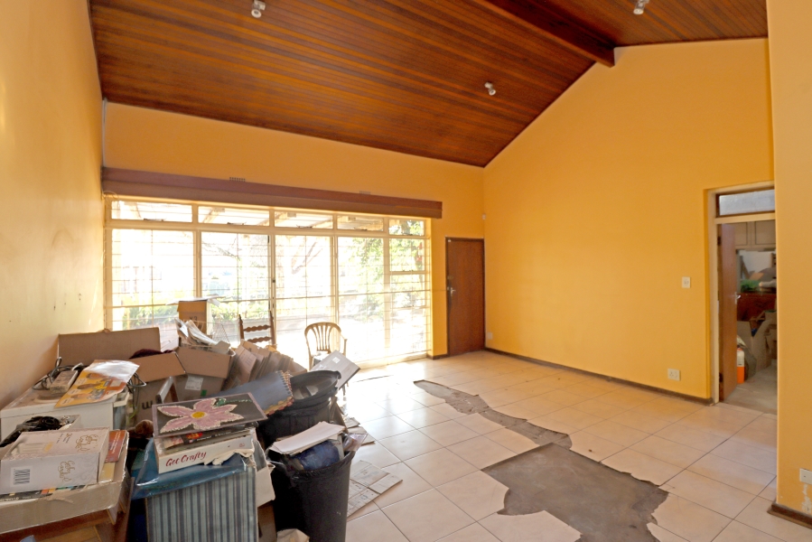 4 Bedroom Property for Sale in Orchards Gauteng