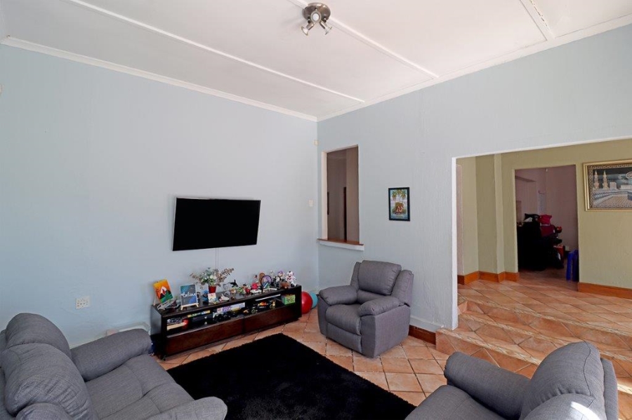 3 Bedroom Property for Sale in Orange Grove Gauteng
