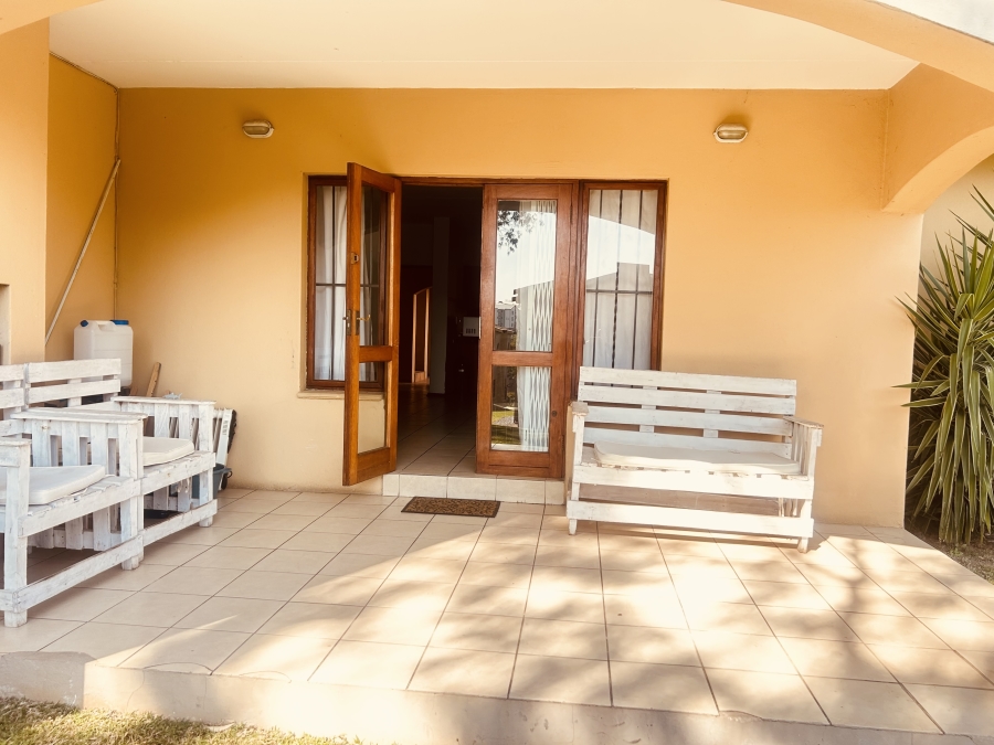To Let 3 Bedroom Property for Rent in North Riding Gauteng