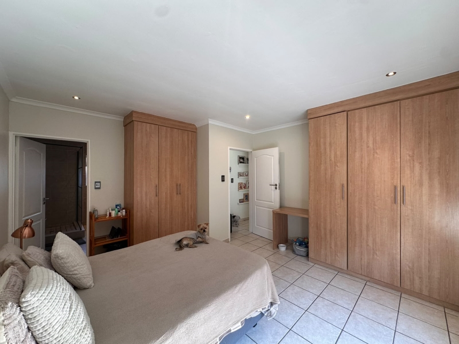 3 Bedroom Property for Sale in Thatchfield Close Gauteng