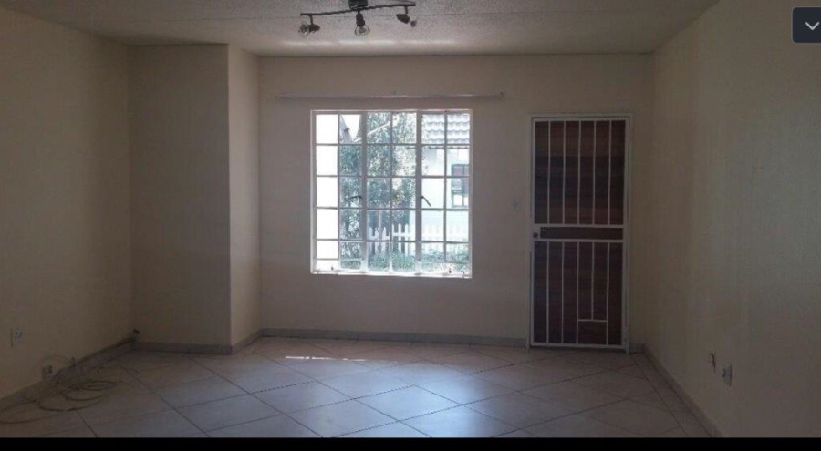 3 Bedroom Property for Sale in Marais Steyn Park Gauteng