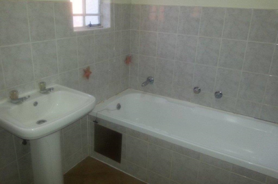 3 Bedroom Property for Sale in Marais Steyn Park Gauteng