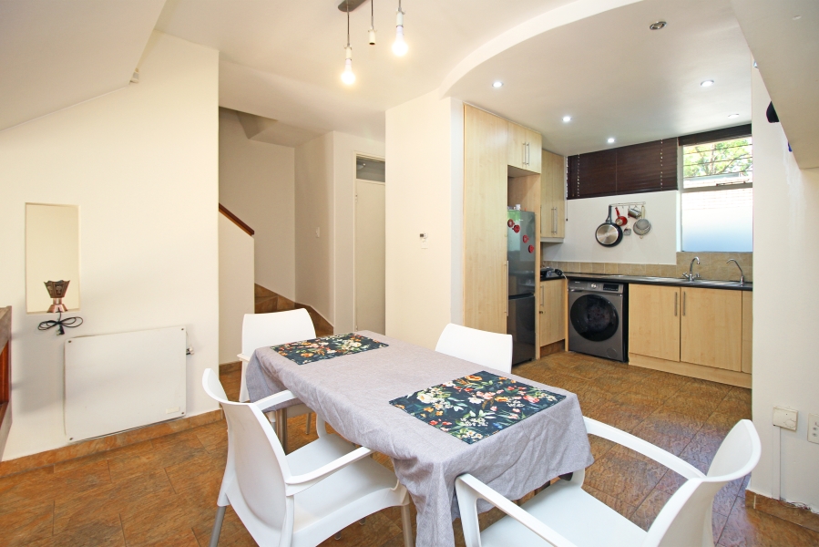 2 Bedroom Property for Sale in Norwood Gauteng