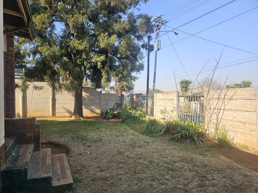 3 Bedroom Property for Sale in Wannenburghoogte Gauteng