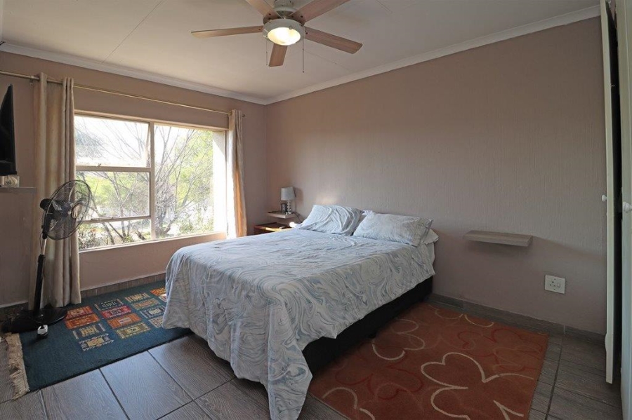 2 Bedroom Property for Sale in Marais Steyn Park Gauteng