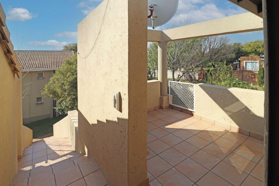 2 Bedroom Property for Sale in Marais Steyn Park Gauteng