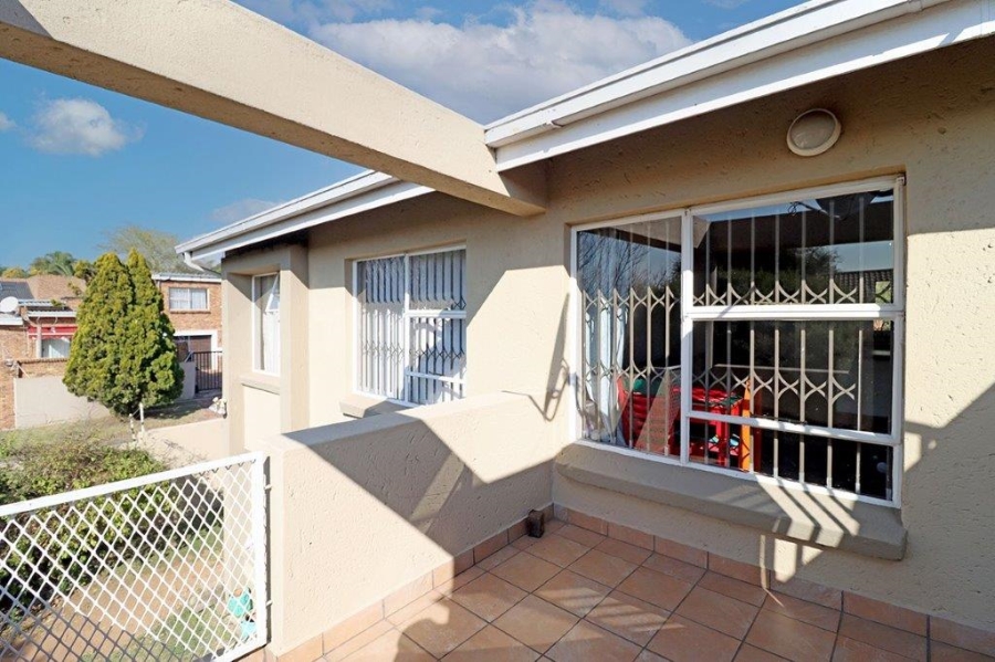 2 Bedroom Property for Sale in Marais Steyn Park Gauteng