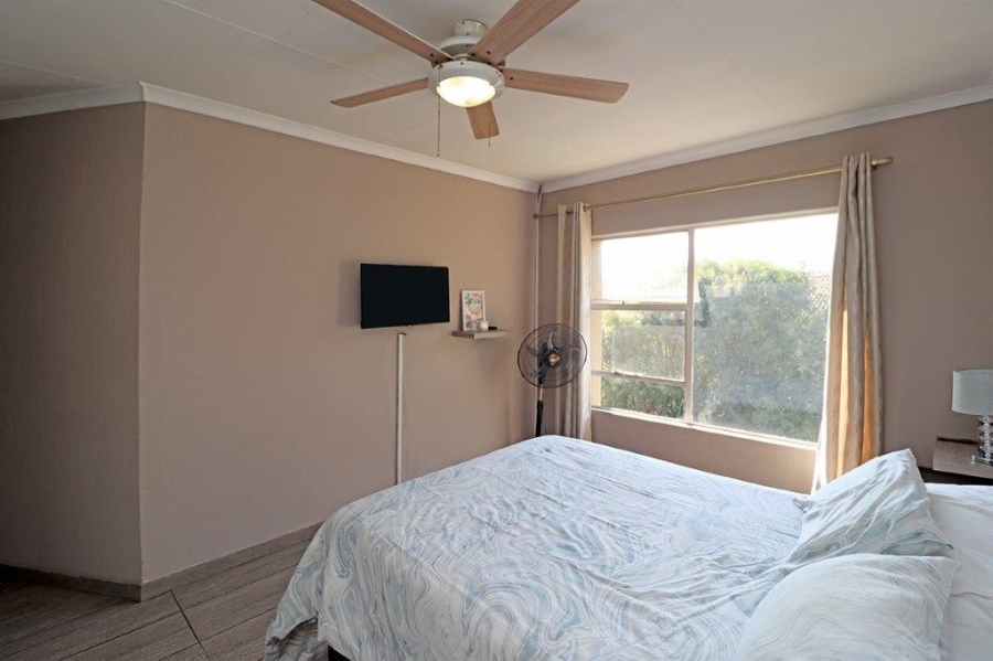 2 Bedroom Property for Sale in Marais Steyn Park Gauteng