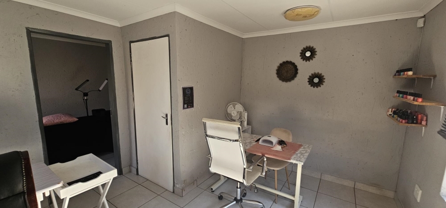 3 Bedroom Property for Sale in Krugersdorp North Gauteng