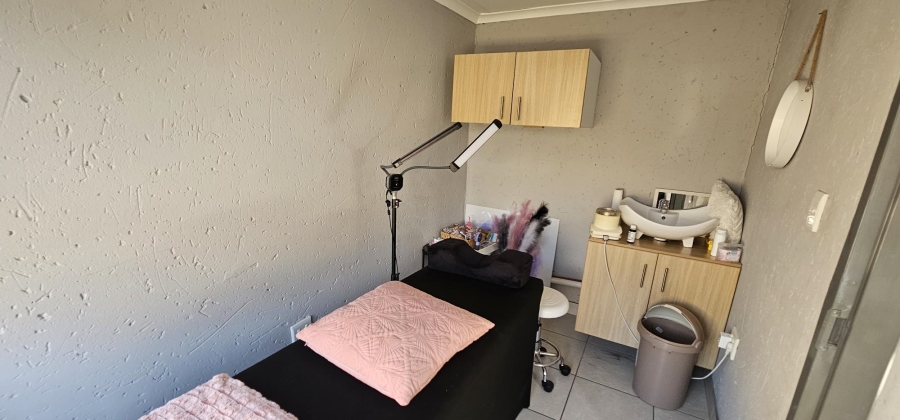 3 Bedroom Property for Sale in Krugersdorp North Gauteng