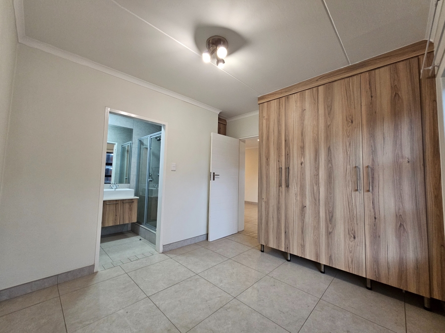 3 Bedroom Property for Sale in Modderfontein Gauteng