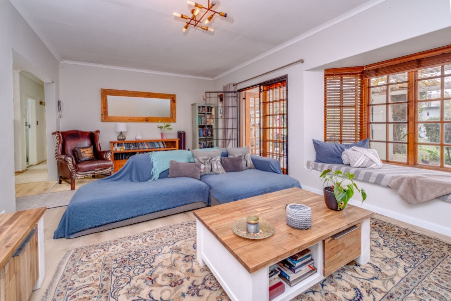 5 Bedroom Property for Sale in Petervale Gauteng