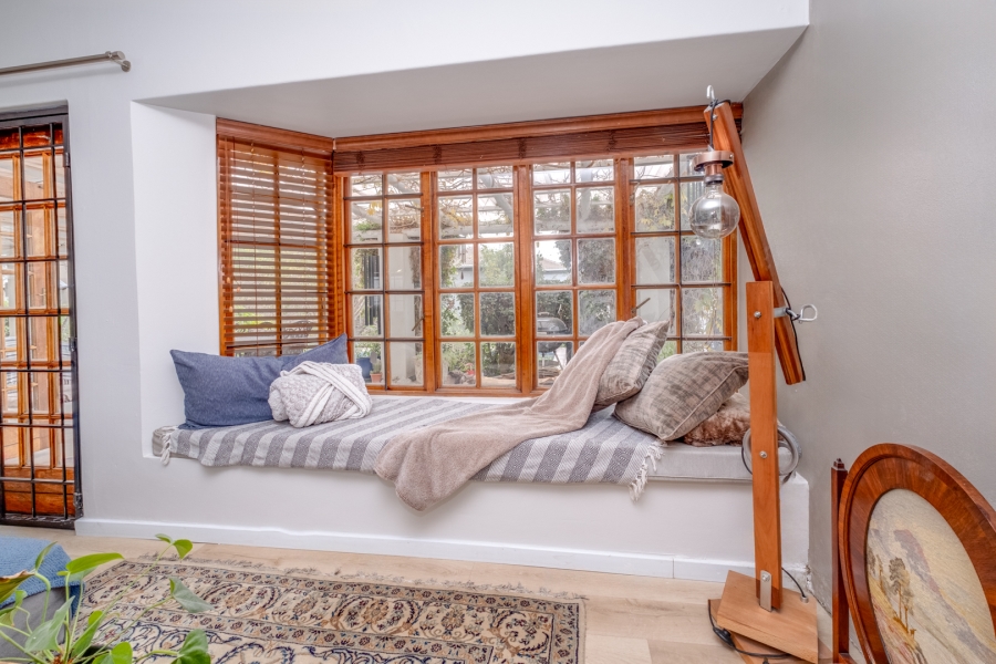5 Bedroom Property for Sale in Petervale Gauteng