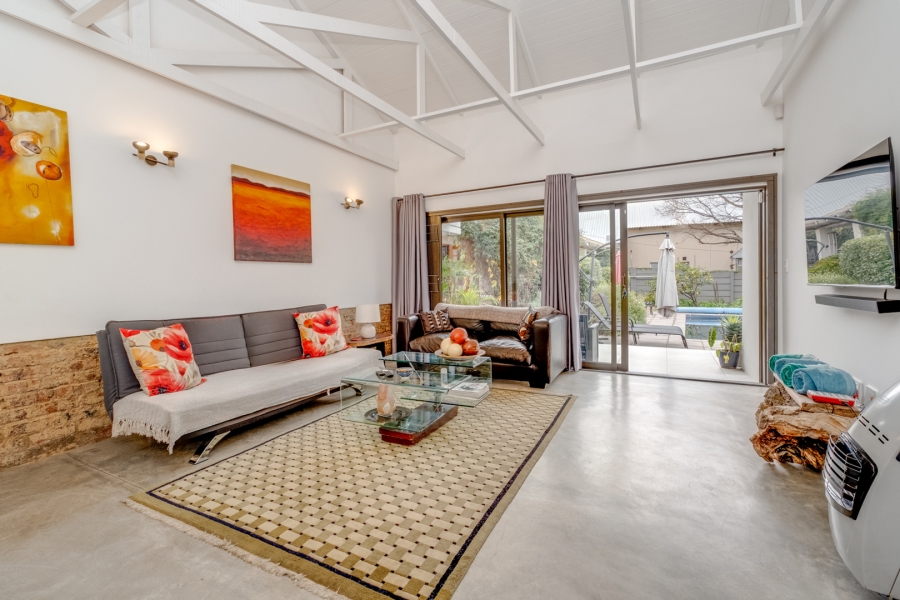 5 Bedroom Property for Sale in Petervale Gauteng