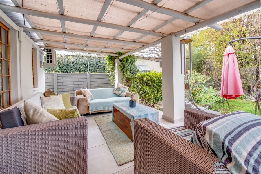 5 Bedroom Property for Sale in Petervale Gauteng