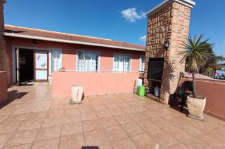 3 Bedroom Property for Sale in Glen Marais Gauteng