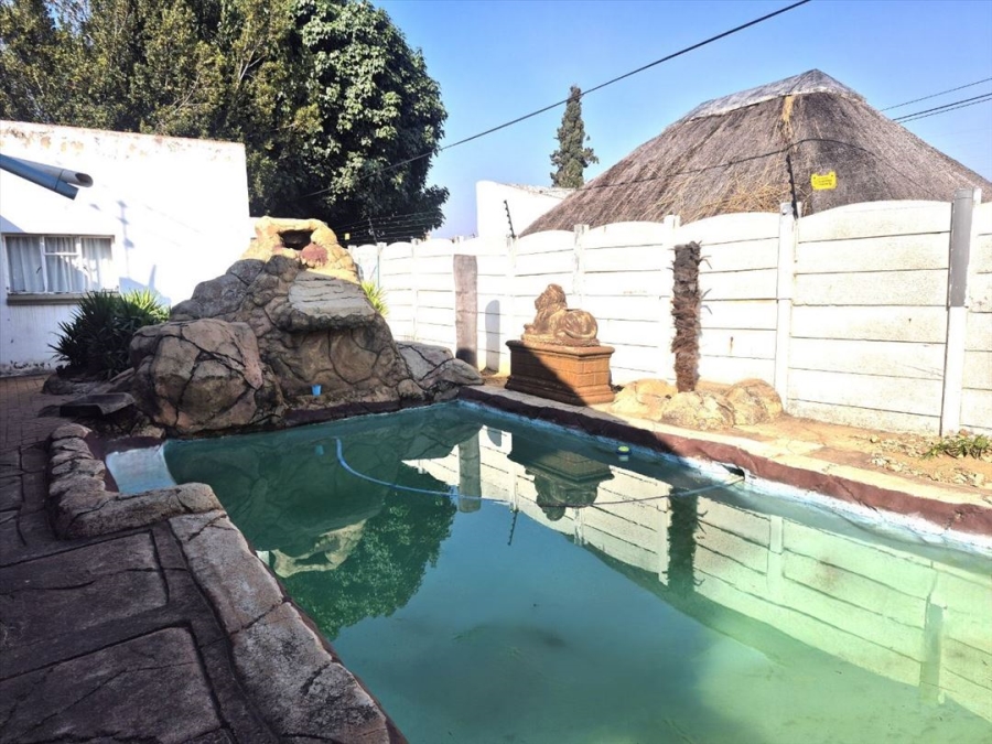 3 Bedroom Property for Sale in Van Riebeeck Park Gauteng