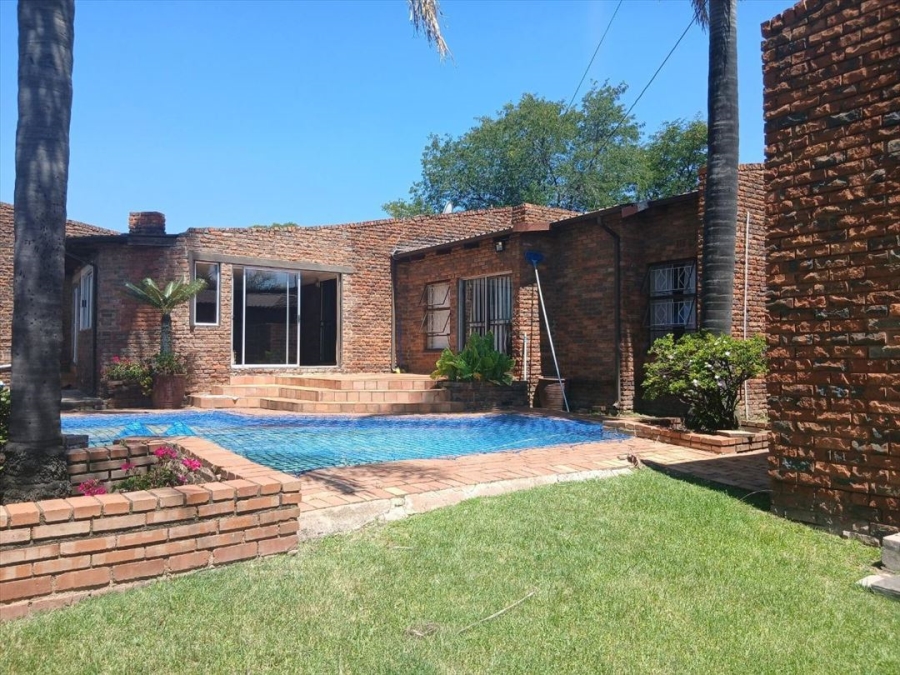 4 Bedroom Property for Sale in Terenure Gauteng