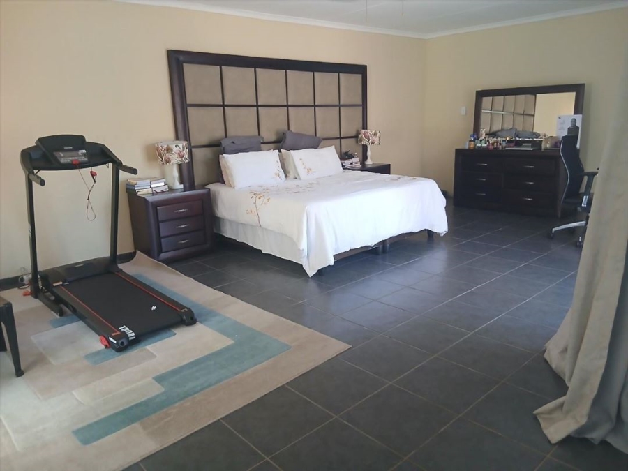 4 Bedroom Property for Sale in Terenure Gauteng