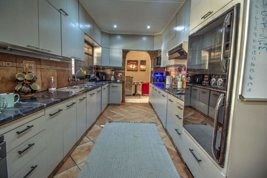 3 Bedroom Property for Sale in Birch Acres Gauteng